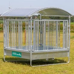 VOSS.farming Pferde-Viereckraufe, Rundballenraufe Mit Dach Und Fressgitter, Höhenverstellbar
