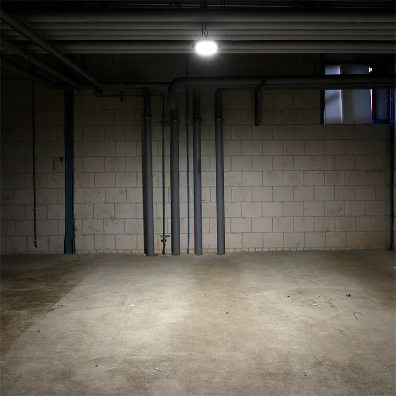 LED-Hallenstrahler 150 Watt - Strahler Für Hof, Heuboden, Reithallen Und Ställe, Dimmbar – Bild 17